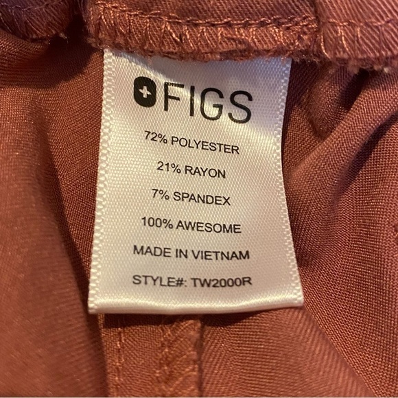 FIGS Women Light Mauve Technical Collection Scrub Pants Size Large-Been Hemmed - Picture 7 of 8